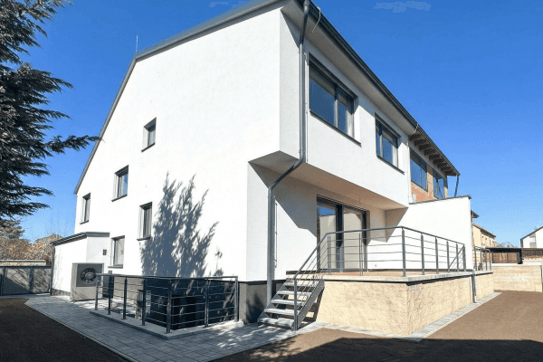 Prodej domu 257 m², pozemek 292 m², Lipovická, Praha Prodej domu 257 m², pozemek 292 m², Lipovická, Praha