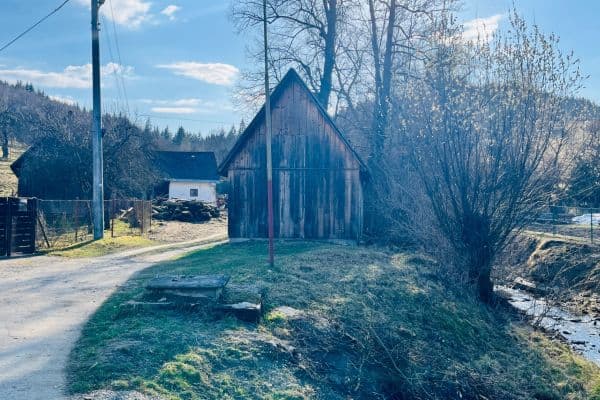 Prodej pozemku 2.424 m², Zubák Prodej pozemku 2.424 m², Zubák