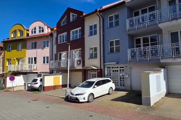 Prodej domu 260 m², pozemek 160 m², Hajní, Praha Prodej domu 260 m², pozemek 160 m², Hajní, Praha