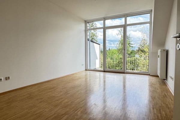 Pronájem bytu 2+1 54 m², Naupliastraße 39, München, Bavorsko Pronájem bytu 2+1 54 m², Naupliastraße 39, München, Bavorsko