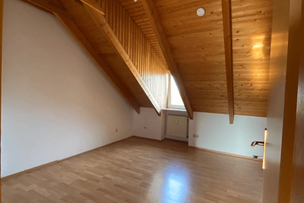 Pronájem bytu 2+1 53 m², Höchsterstraße 15, Groß-Umstadt Pronájem bytu 2+1 53 m², Höchsterstraße 15, Groß-Umstadt