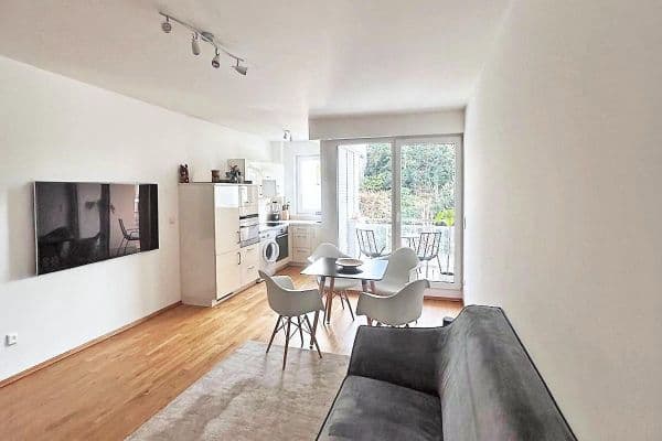 Pronájem bytu 2+1 59 m², Dellestraße 73, Düsseldorf, Severní Porýní-Vestfálsko Pronájem bytu 2+1 59 m², Dellestraße 73, Düsseldorf, Severní Porýní-Vestfálsko