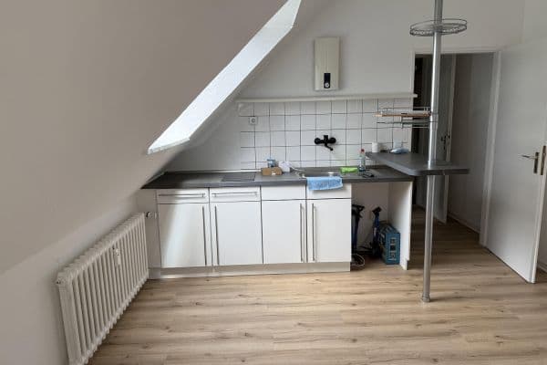Pronájem bytu 2+1 33 m², Duisburg, Severní Porýní-Vestfálsko Pronájem bytu 2+1 33 m², Duisburg, Severní Porýní-Vestfálsko