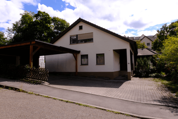 Prodej domu 267 m², pozemek 999 m², Calw Prodej domu 267 m², pozemek 999 m², Calw