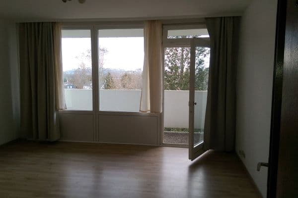 Pronájem bytu 1+1 33 m², Frankfurt-Eckenheim Pronájem bytu 1+1 33 m², Frankfurt-Eckenheim