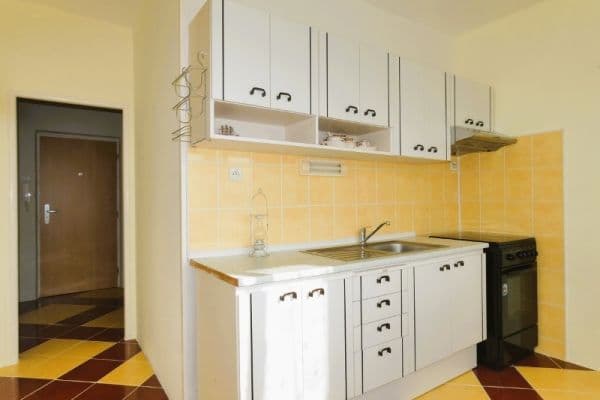 Pronájem bytu 2+1 55 m², Sídliště, Rotava Pronájem bytu 2+1 55 m², Sídliště, Rotava