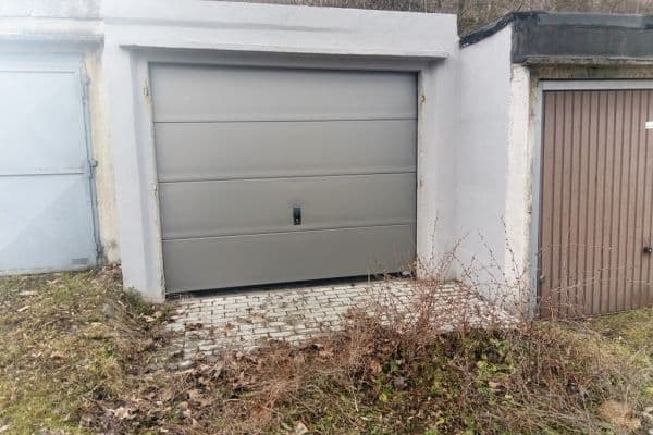 Pronájem garáže 15 m², Na Konvářce, Praha, Praha Pronájem garáže 15 m², Na Konvářce, Praha, Praha