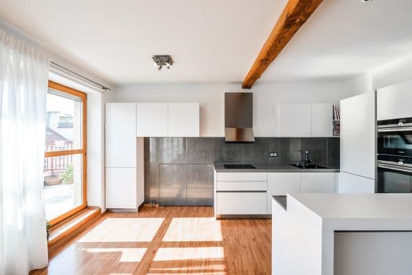 Pronájem bytu 4+kk 165 m², Jilemnického, Praha Pronájem bytu 4+kk 165 m², Jilemnického, Praha
