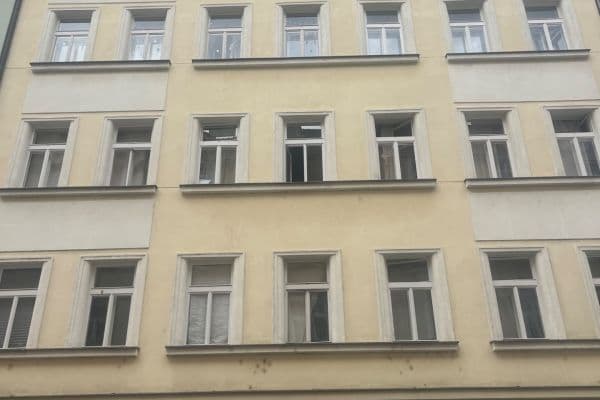 Pronájem bytu 2+kk 35 m², Umělecká, Praha Pronájem bytu 2+kk 35 m², Umělecká, Praha