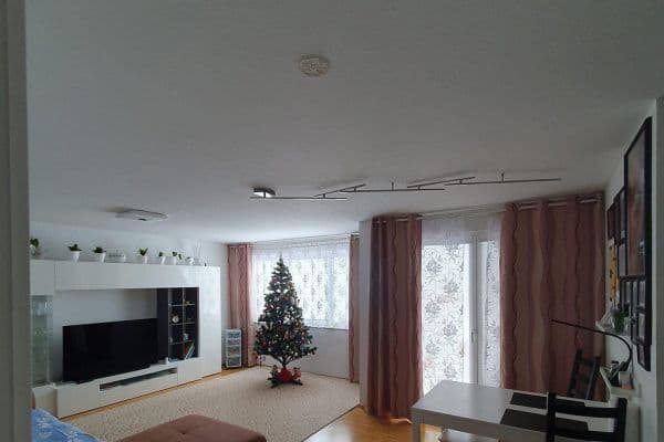 Prodej bytu 3+1 80 m², Elzach Prodej bytu 3+1 80 m², Elzach