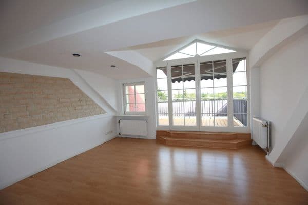 Prodej bytu 3+kk 106 m², Berlin, Berlín Prodej bytu 3+kk 106 m², Berlin, Berlín