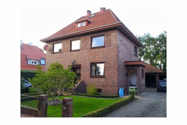 Prodej domu 150 m², pozemek 567 m², Ulmenstr. 8, Hude Prodej domu 150 m², pozemek 567 m², Ulmenstr. 8, Hude