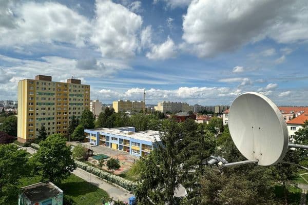 Prodej bytu 3+1 70 m², Valentova, Praha Prodej bytu 3+1 70 m², Valentova, Praha