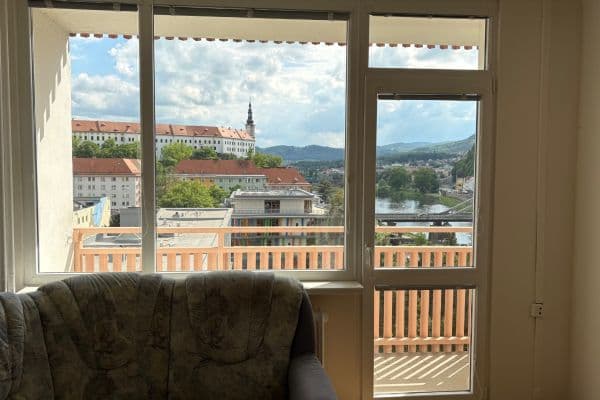 Pronájem bytu 2+1 56 m², Karla Čapka, Děčín Pronájem bytu 2+1 56 m², Karla Čapka, Děčín