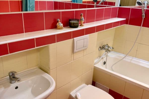Pronájem bytu Garsoniéra 28 m², Saratovská, Dúbravka Pronájem bytu Garsoniéra 28 m², Saratovská, Dúbravka