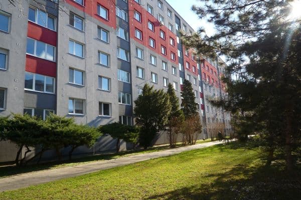 Pronájem bytu 2+1 54 m², Sputniková, Ružinov Pronájem bytu 2+1 54 m², Sputniková, Ružinov