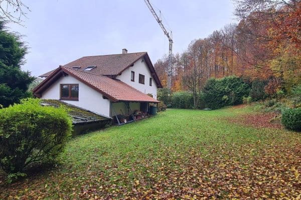 Pronájem bytu 1+1 36 m², Eisingen Pronájem bytu 1+1 36 m², Eisingen