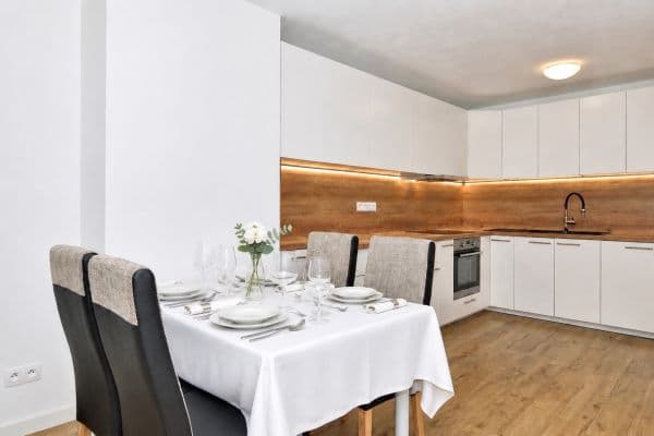 Prodej bytu 3+1 70 m², Závodu Matador, Petržalka Prodej bytu 3+1 70 m², Závodu Matador, Petržalka