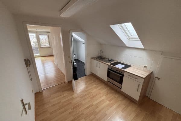 Pronájem bytu 2+1 40 m², Schwäbisch Gmünd Pronájem bytu 2+1 40 m², Schwäbisch Gmünd