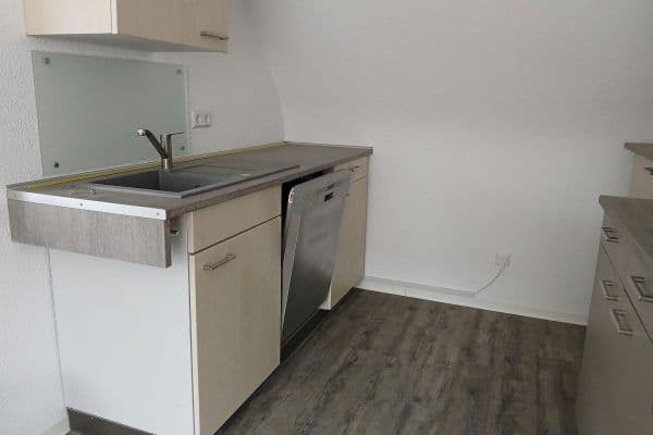 Pronájem bytu 4+1 105 m², Winnenden Pronájem bytu 4+1 105 m², Winnenden