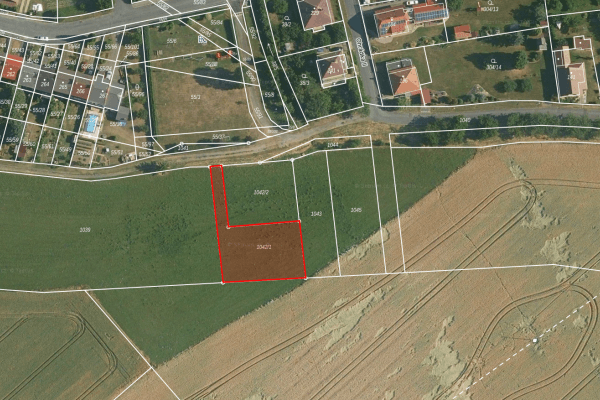 Prodej pozemku 951 m², Ohrádka II, Suchdol Prodej pozemku 951 m², Ohrádka II, Suchdol