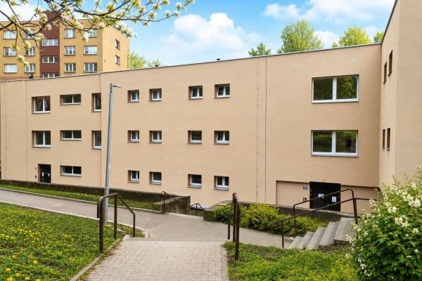 Pronájem bytu 2+kk 45 m², Lesní, Orlová-Lutyně Pronájem bytu 2+kk 45 m², Lesní, Orlová-Lutyně