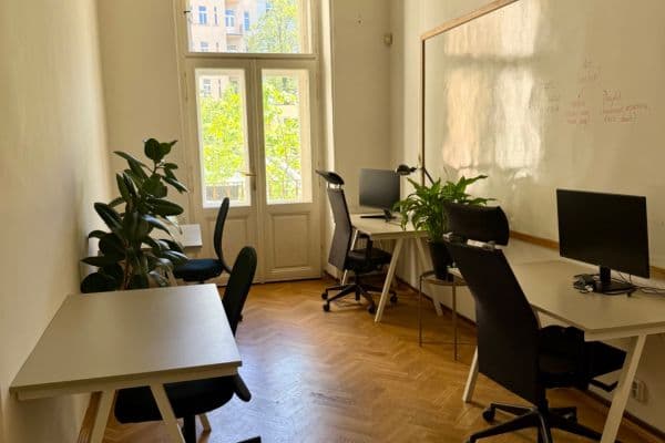 Pronájem kanceláře 20 m², Vinohradská, Praha, Praha Pronájem kanceláře 20 m², Vinohradská, Praha, Praha