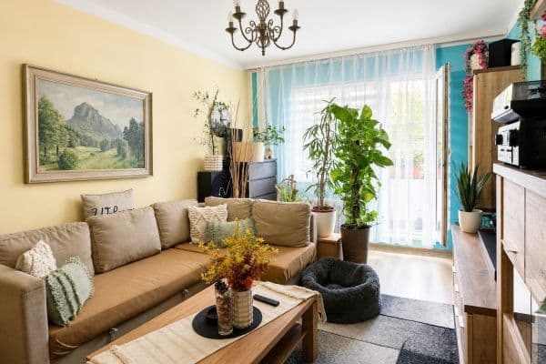 Prodej bytu 3+1 72 m², Topolová, Praha Prodej bytu 3+1 72 m², Topolová, Praha