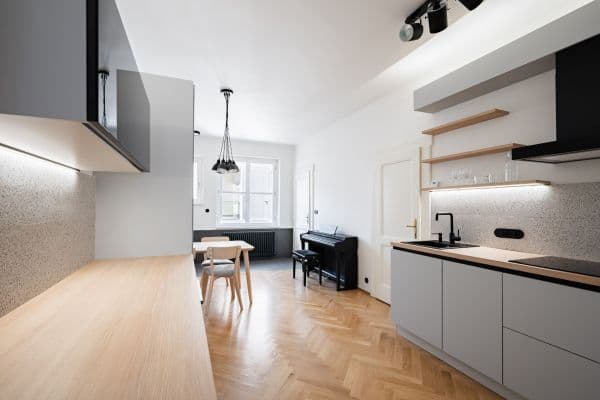 Prodej bytu 1+1 46 m², Vinohradská, Praha Prodej bytu 1+1 46 m², Vinohradská, Praha