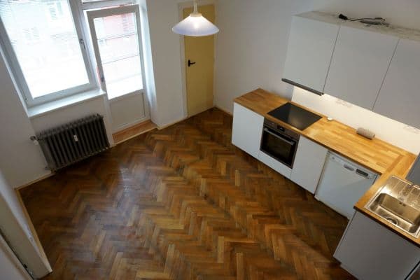 Pronájem bytu 3+1 85 m², Lidická, Brno Pronájem bytu 3+1 85 m², Lidická, Brno