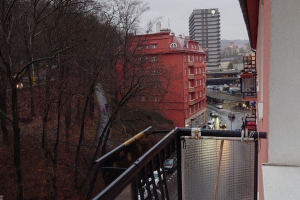 Pronájem bytu 2+1 59 m², I. P. Pavlova, Karlovy Vary Pronájem bytu 2+1 59 m², I. P. Pavlova, Karlovy Vary