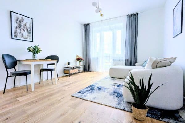 Prodej bytu 2+kk 51 m², Petrohradská, Praha Prodej bytu 2+kk 51 m², Petrohradská, Praha
