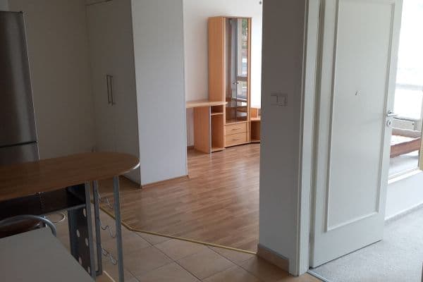 Pronájem bytu 2+kk 45 m², Pešlova, Praha Pronájem bytu 2+kk 45 m², Pešlova, Praha