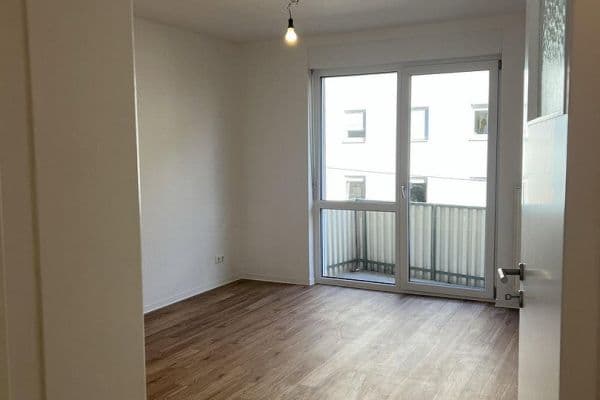 Pronájem bytu 2+1 54 m², Friedenstraße 2, Karlsruhe, Bádensko-Württembersko Pronájem bytu 2+1 54 m², Friedenstraße 2, Karlsruhe, Bádensko-Württembersko