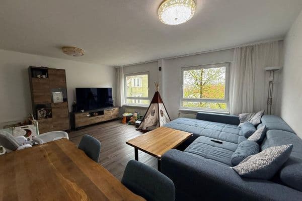 Pronájem bytu 3+1 99 m², Hechingen Pronájem bytu 3+1 99 m², Hechingen
