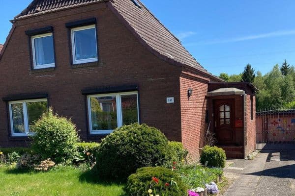 Prodej domu 110 m², pozemek 2.023 m², Kiel, Šlesvicko-Holštýnsko Prodej domu 110 m², pozemek 2.023 m², Kiel, Šlesvicko-Holštýnsko