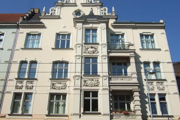 Pronájem bytu 4+1 85 m², Schönebecker Str. 2, Magdeburg Pronájem bytu 4+1 85 m², Schönebecker Str. 2, Magdeburg