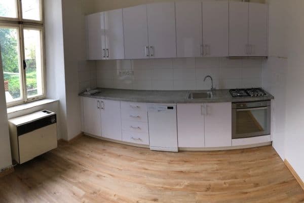 Pronájem bytu 2+1 75 m², Sladkovského, Plzeň, Plzeňský kraj Pronájem bytu 2+1 75 m², Sladkovského, Plzeň, Plzeňský kraj