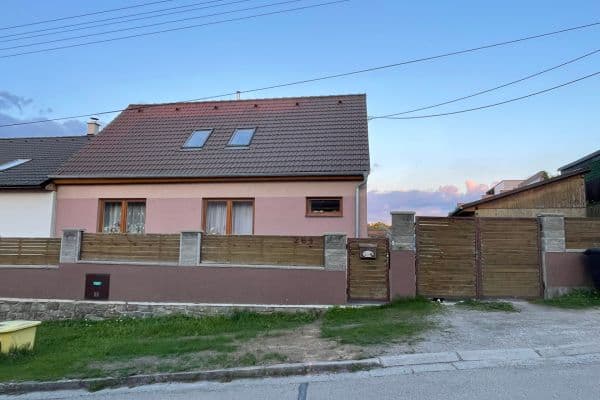 Prodej domu 180 m², pozemek 502 m², Šefranice, Zbraslav Prodej domu 180 m², pozemek 502 m², Šefranice, Zbraslav