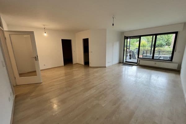Pronájem bytu 2+1 71 m², Essen, Severní Porýní-Vestfálsko Pronájem bytu 2+1 71 m², Essen, Severní Porýní-Vestfálsko