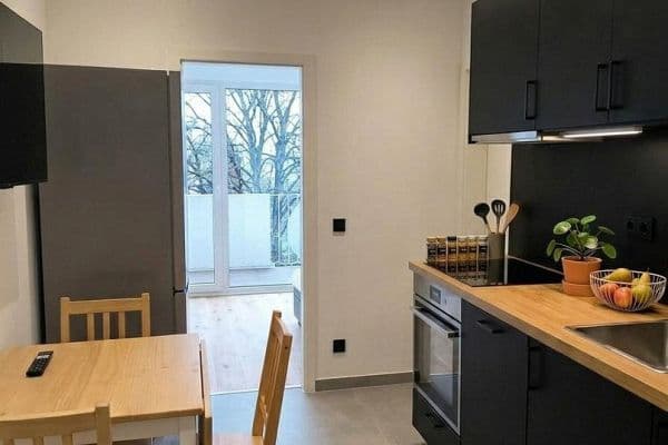 Pronájem bytu 5+1 13 m², Boschetsriederstr. 121, München, Bavorsko Pronájem bytu 5+1 13 m², Boschetsriederstr. 121, München, Bavorsko