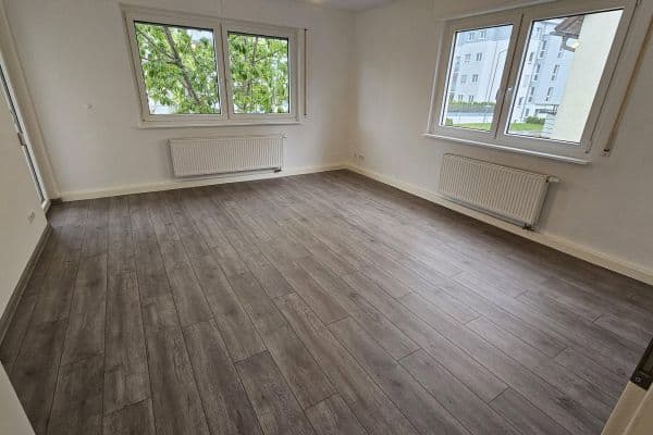 Pronájem bytu 3+1 60 m², Eutighofer Straße 22, Schwäbisch Gmünd Pronájem bytu 3+1 60 m², Eutighofer Straße 22, Schwäbisch Gmünd