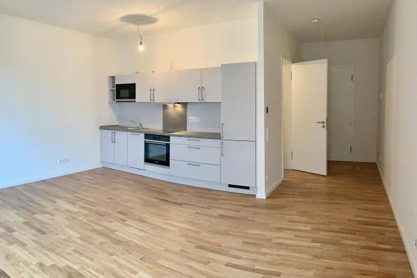 Pronájem bytu 1+1 40 m², Genthiner Str. 46, Berlin, Berlín Pronájem bytu 1+1 40 m², Genthiner Str. 46, Berlin, Berlín