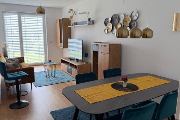 Pronájem bytu 2+1 63 m², Münchenerstrasse 25D, Freilassing, Bavorsko Pronájem bytu 2+1 63 m², Münchenerstrasse 25D, Freilassing, Bavorsko