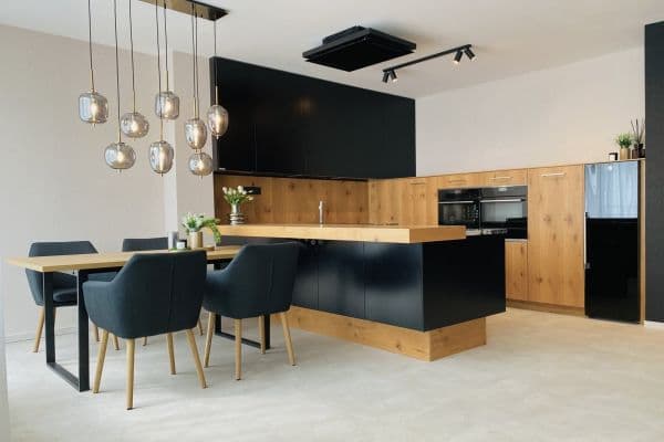 Prodej bytu 3+kk 118 m², V Zeleném údolí, Praha Prodej bytu 3+kk 118 m², V Zeleném údolí, Praha
