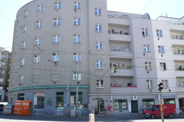 Pronájem bytu 1+1 45 m², Táboritská, Praha Pronájem bytu 1+1 45 m², Táboritská, Praha