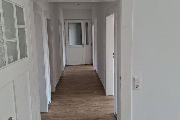 Pronájem bytu 4+1 96 m², Seesen, Dolní Sasko Pronájem bytu 4+1 96 m², Seesen, Dolní Sasko