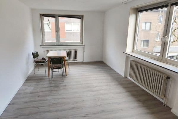 Pronájem bytu 2+1 67 m², Bergstr.8, Oberhausen Pronájem bytu 2+1 67 m², Bergstr.8, Oberhausen