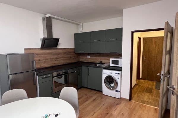 Pronájem bytu 2+kk 36 m², Gagarinova, Liberec Pronájem bytu 2+kk 36 m², Gagarinova, Liberec