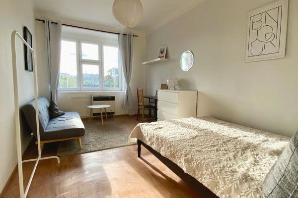 Pronájem bytu 2+1 50 m², Argentinská, Praha Pronájem bytu 2+1 50 m², Argentinská, Praha